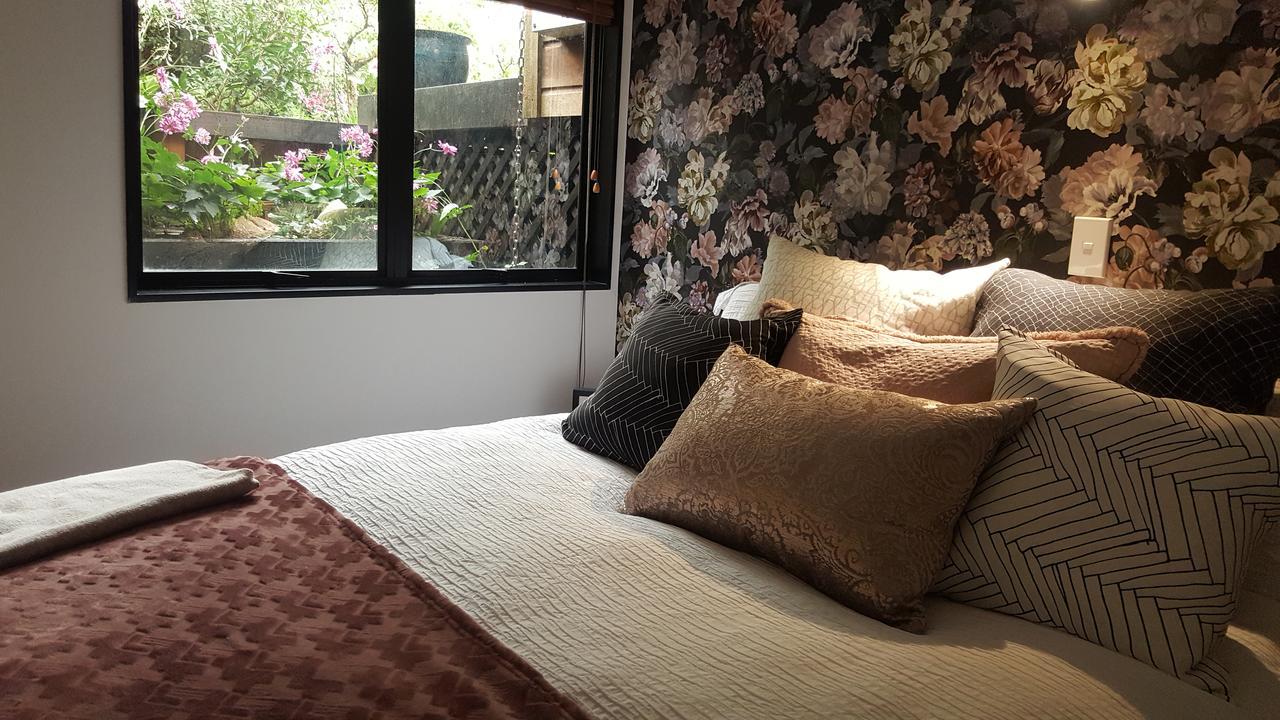 Sequoia Steps Bed & Breakfast New Plymouth Eksteriør bilde
