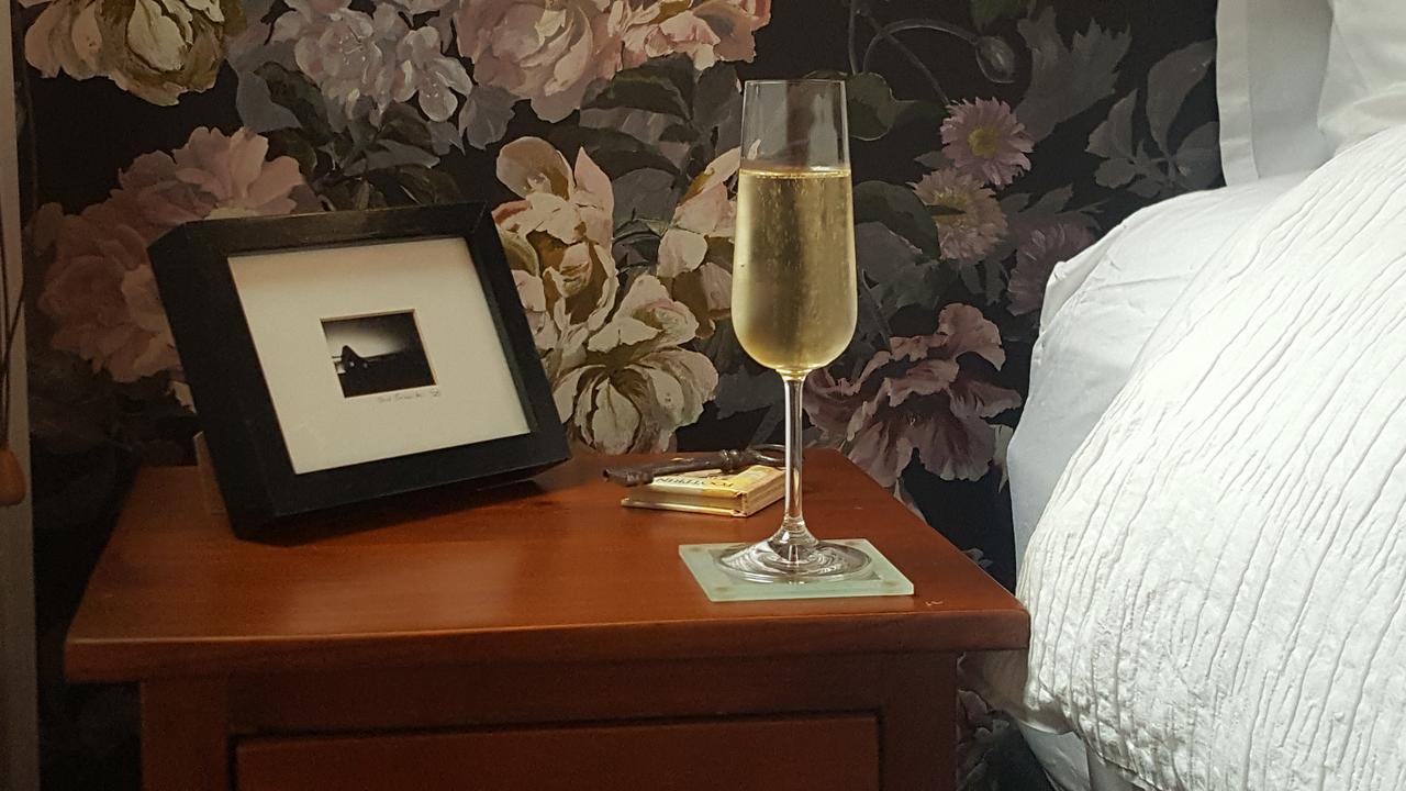 Sequoia Steps Bed & Breakfast New Plymouth Eksteriør bilde